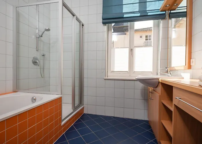 Luna, App 11 Χέρινγκσντορφ